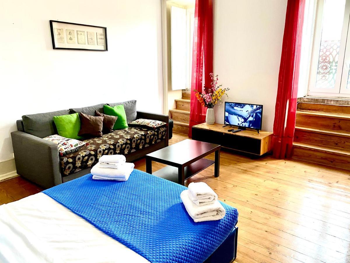 Classic Chiado 1 - Central Guest House Room With Shared Bathroom Lisboa Eksteriør bilde